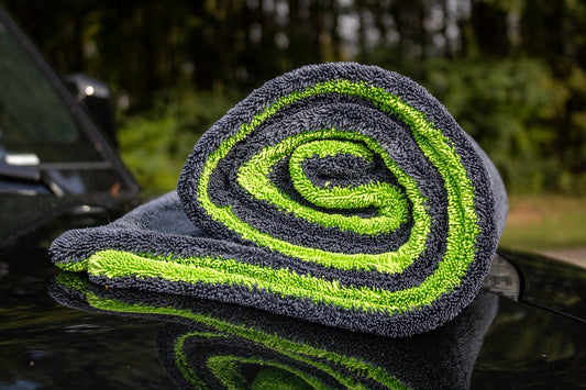 XL 24"x45" Green Devil Dog Truck Drying Towel