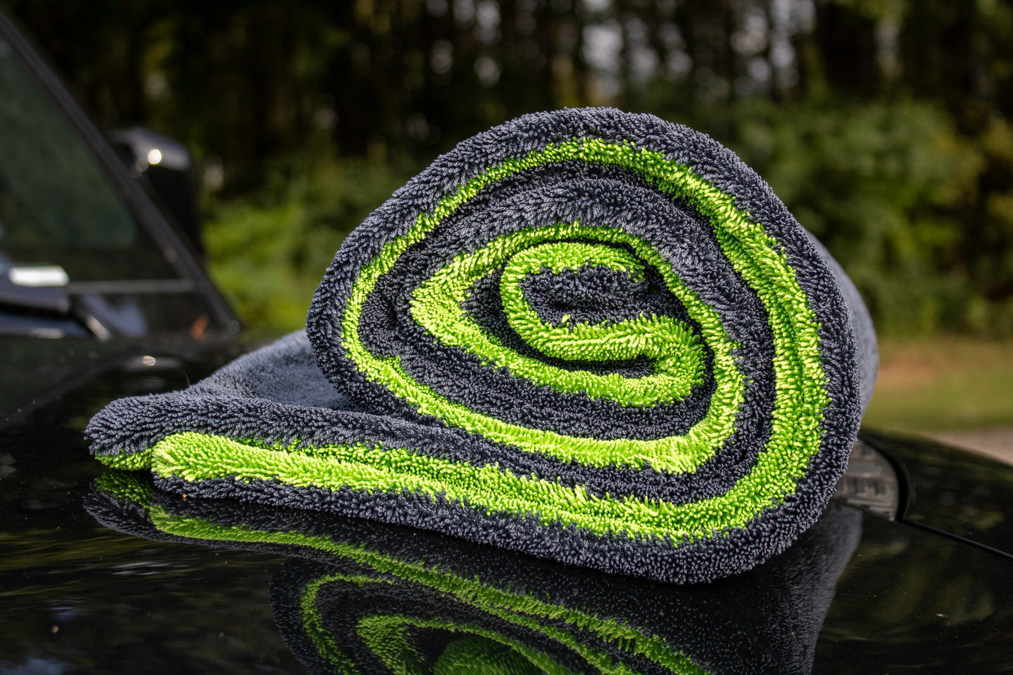 XL 24"x45" Green Devil Dog Truck Drying Towel